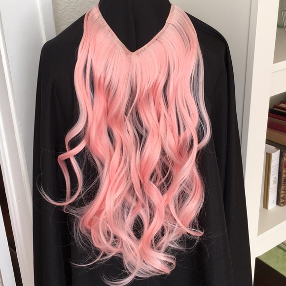 Hair Extension Curly 18” Pink Synthetic - Picture 1 of 5